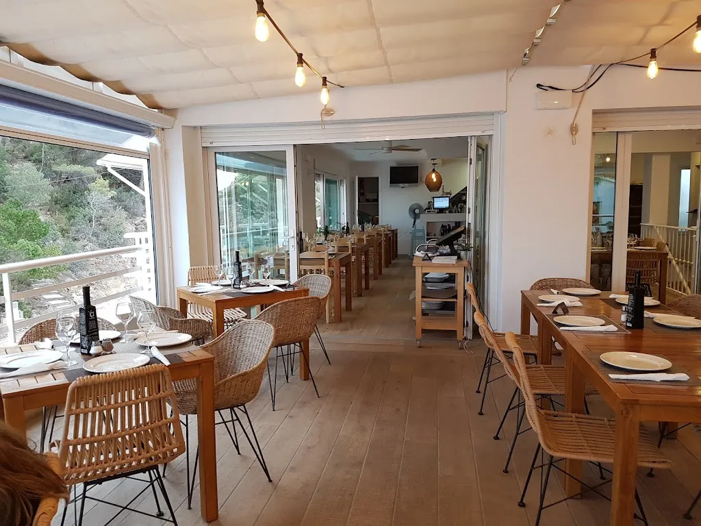 Restaurante Sur restaurant in Granadella La