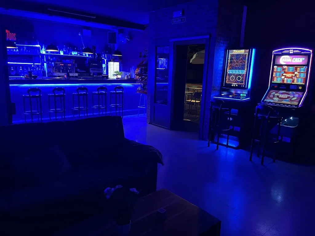 BAR LA TASCA_Gimenells i el Pla de la Font_slider_image_1