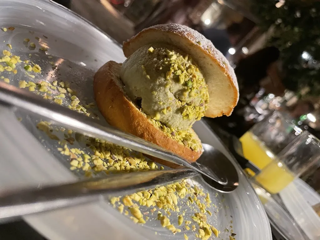 Alexandra Vasiu_OLEIS_Farrera_review