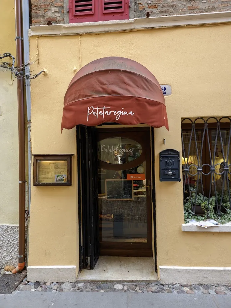 NiKoJlaY_Patataregina_Farrera_review