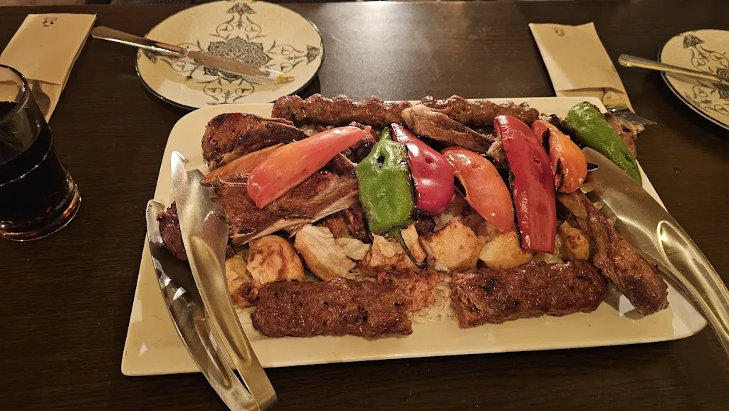Janet Hewitt_LA FAMILIA TURKISH BBQ COCTAILBAR_Guardamar del Segura_review