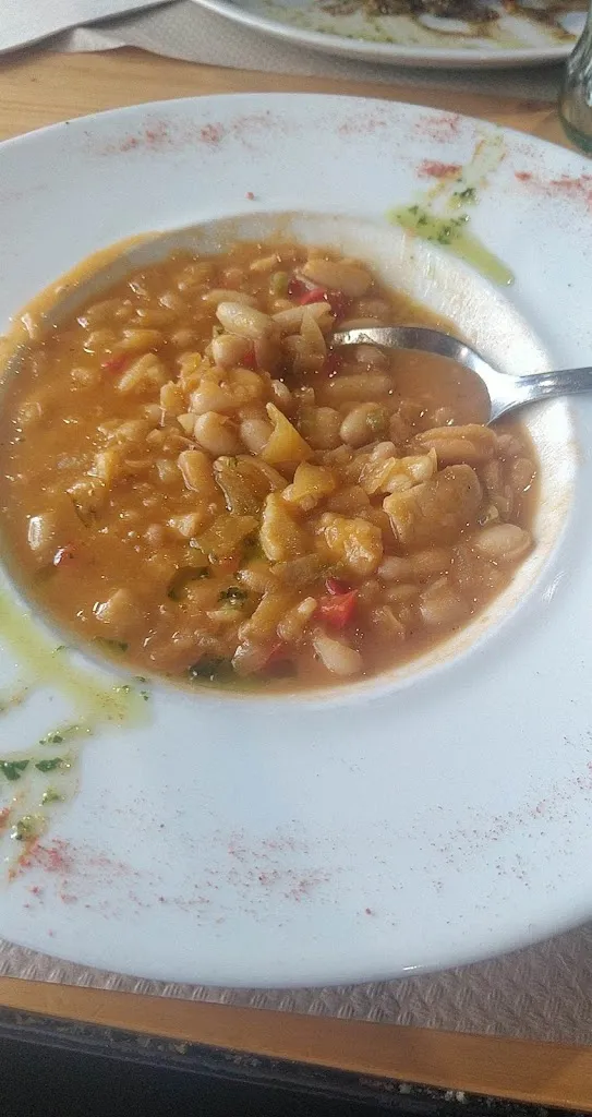 Iulia Trifu_Restaurant 9 Llohis_Guixers_review