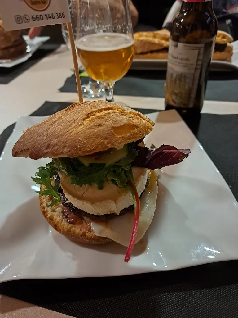 X S_Bar Pere Bep_Linyola_review