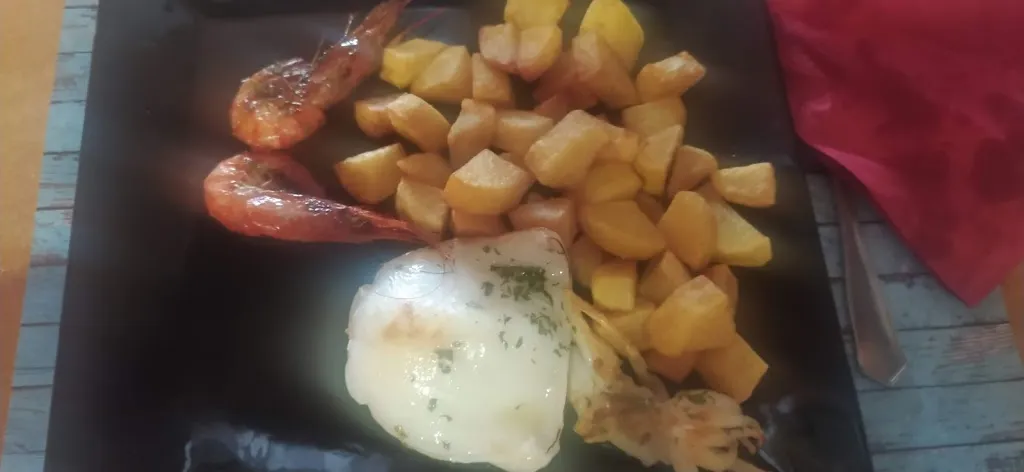 Ester Martinez_Bar Pere Bep_Linyola_review