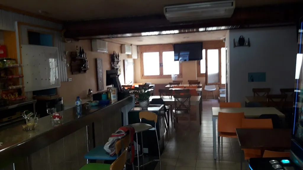 Bar Pere Bep_Linyola_slider_image_1