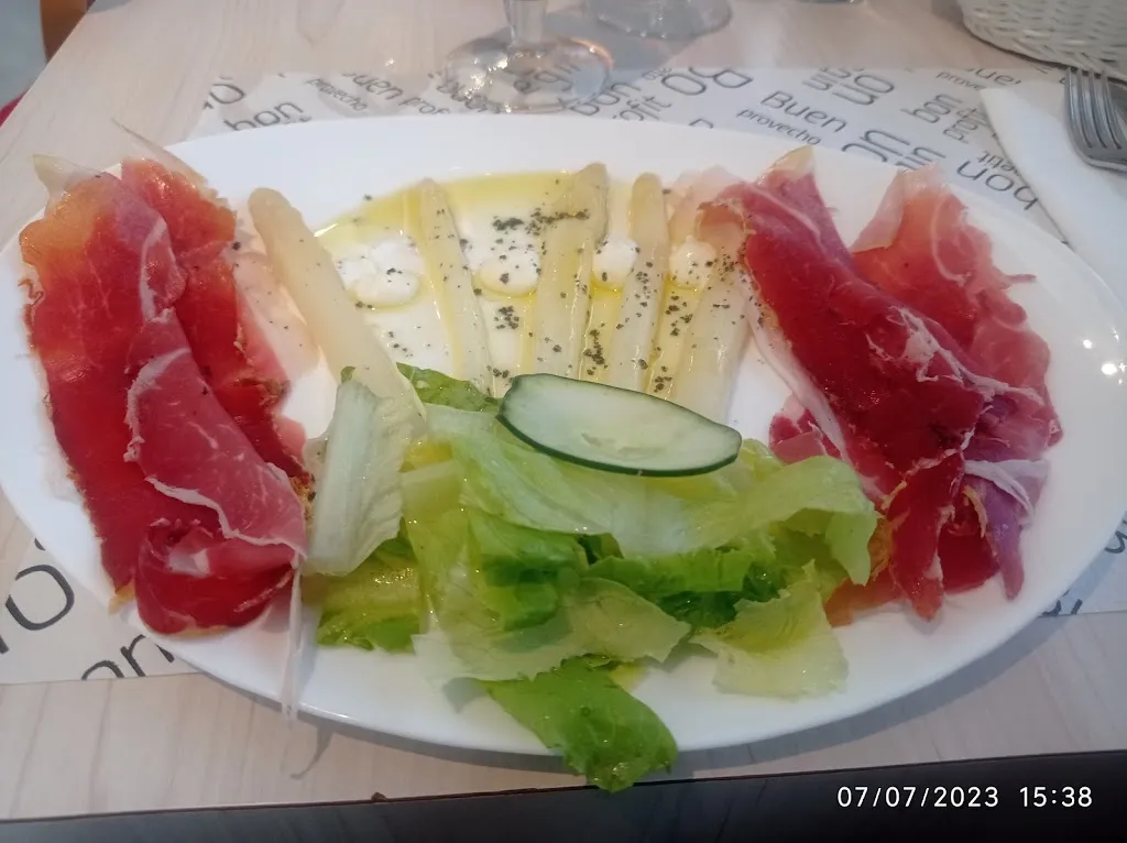 Menu_CRAM RESTAURANT_Maials_immagine_5