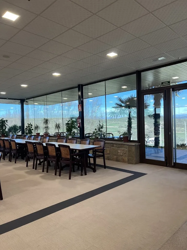 Restaurant – buffet Pitch&Putt and pàdel bonÀrea restaurant in Massoteres