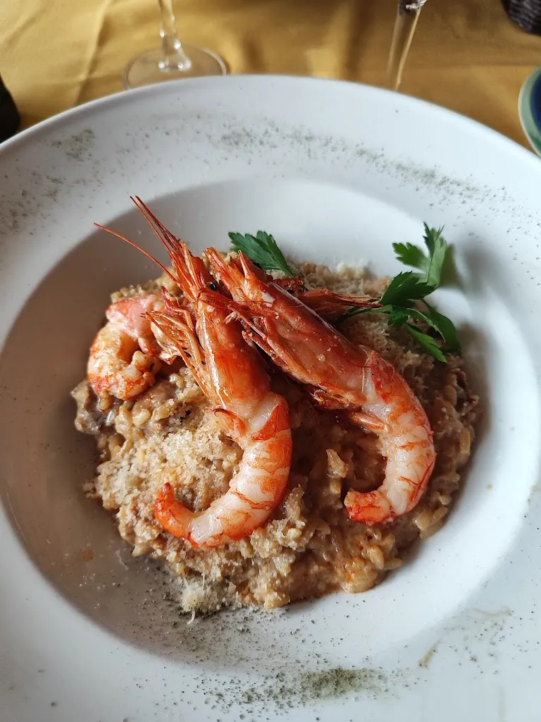 Maria Huguet_La Il·lusió_Mollerussa_review