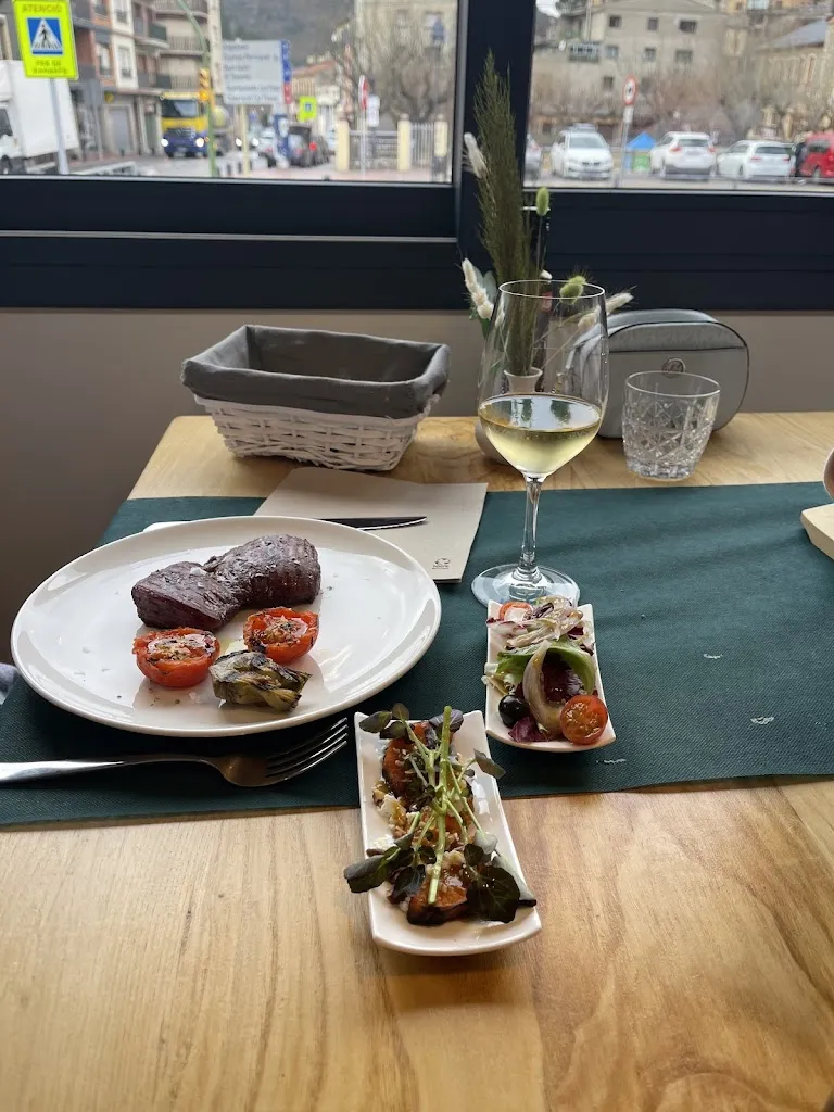 Menu_La Taula del Niu_Montellà i Martinet_image_5