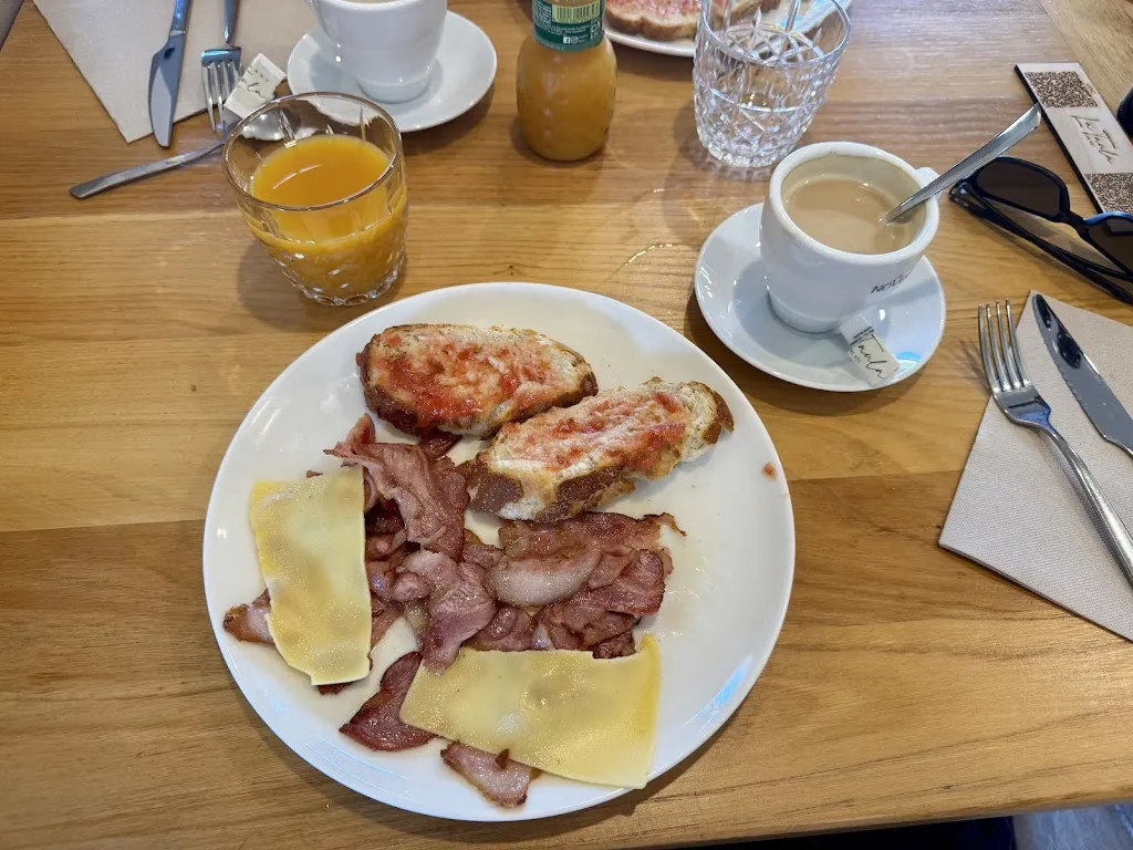 David Becerra_La Taula del Niu_Montellà i Martinet_review