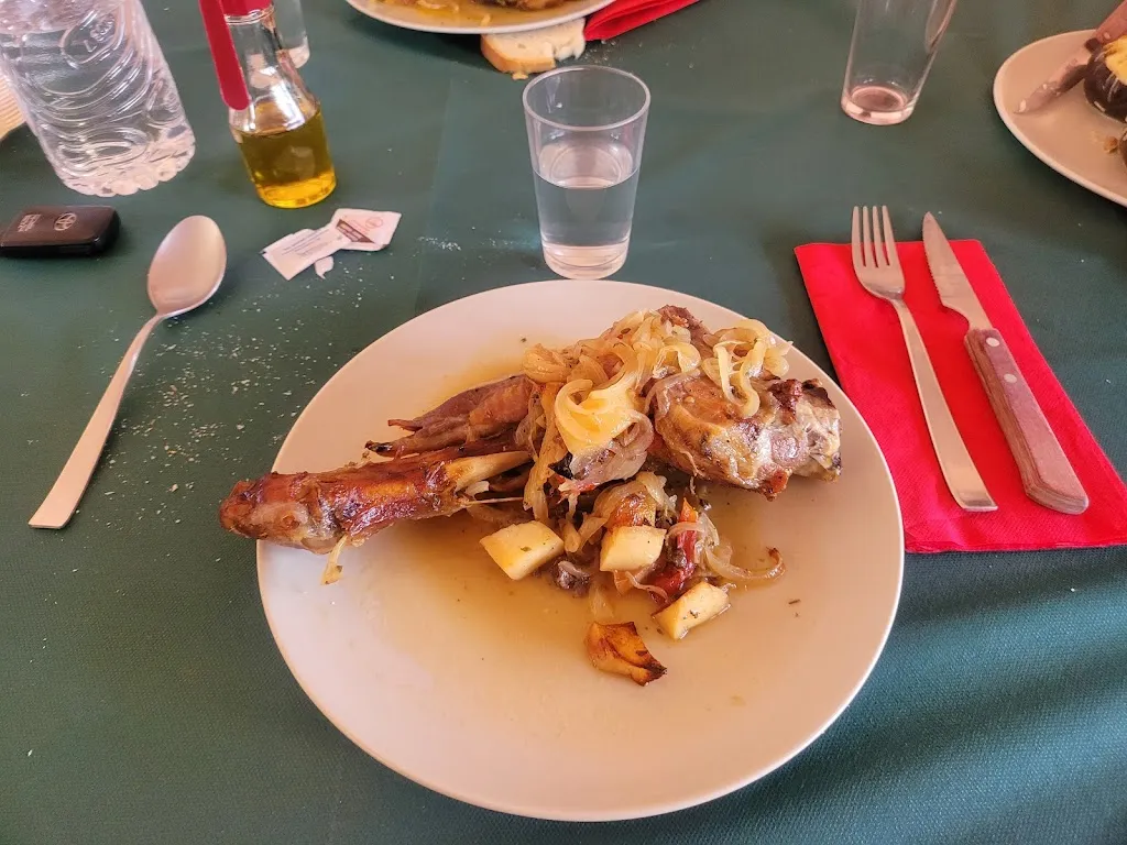 Menu_Local Social _Montellà i Martinet_image_8