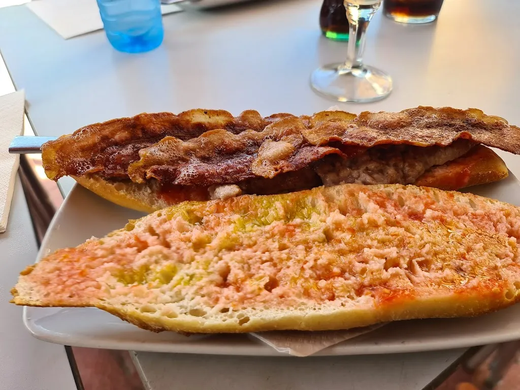 El Racó_Montellà i Martinet_slider_image_3