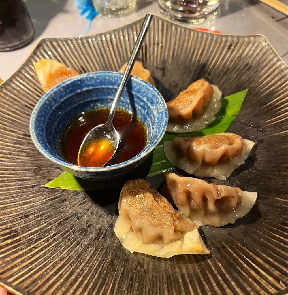 L S_Li-Onna_Oliana_review