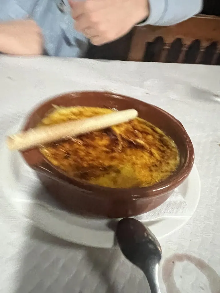 Lambrini Z_Restaurant La Borda_Montferrer i Castellbò_review