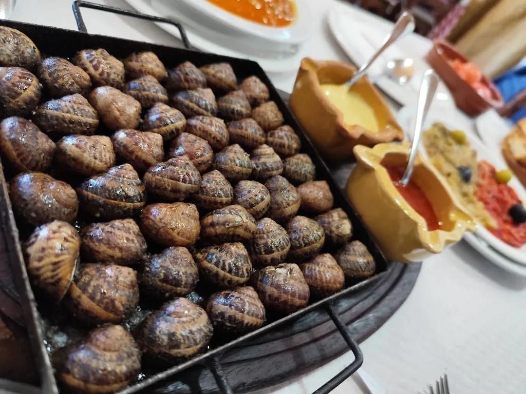 Restaurant La Borda_Montferrer i Castellbò_slider_image_2