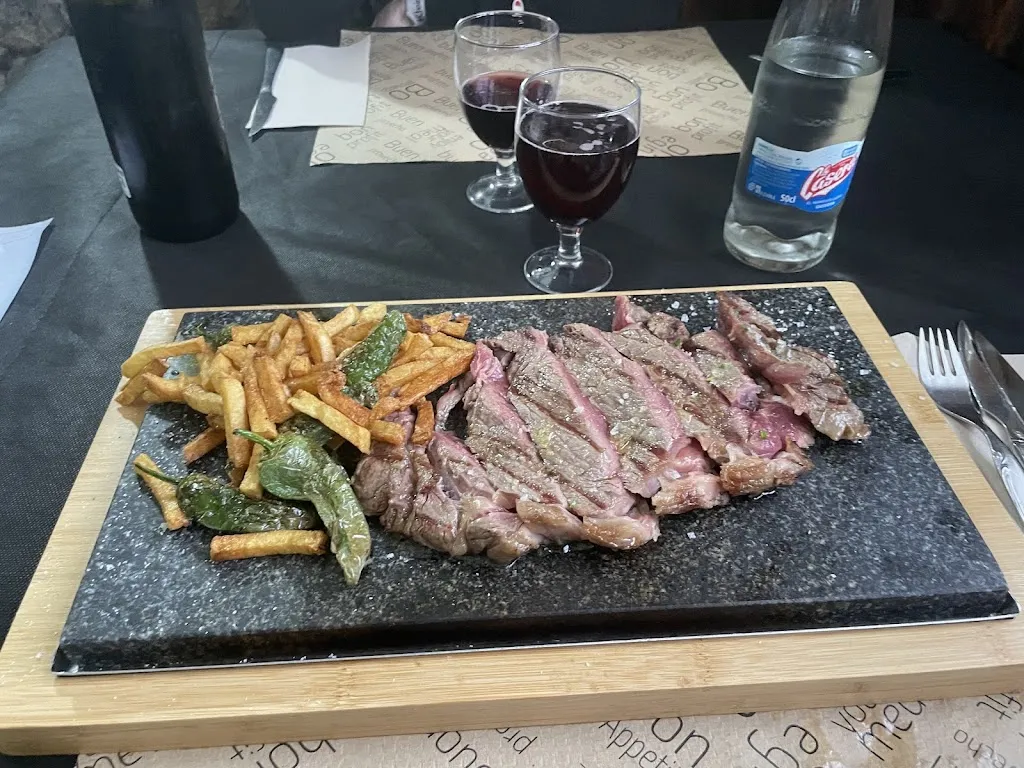 Edurne Jiménez_Restaurant Camping Gran Sol_Montferrer i Castellbò_recensione