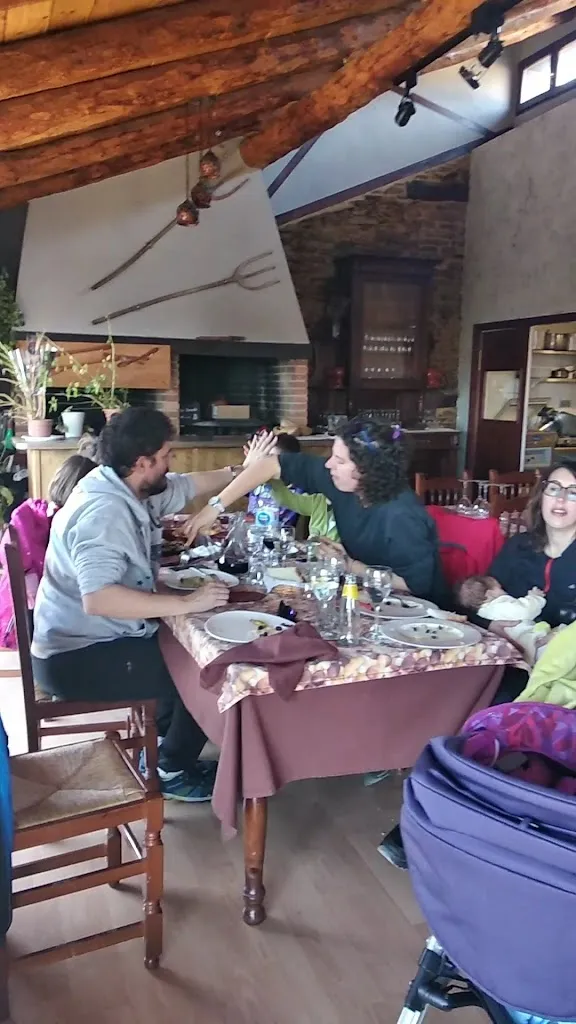 Cal Titarró_Montferrer i Castellbò_slider_image_2