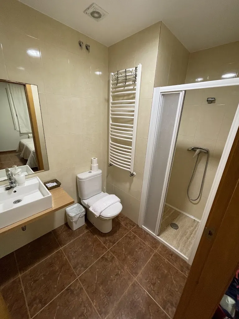 Pensió Els Amolls_Omells de na Gaia Els_slider_image_3