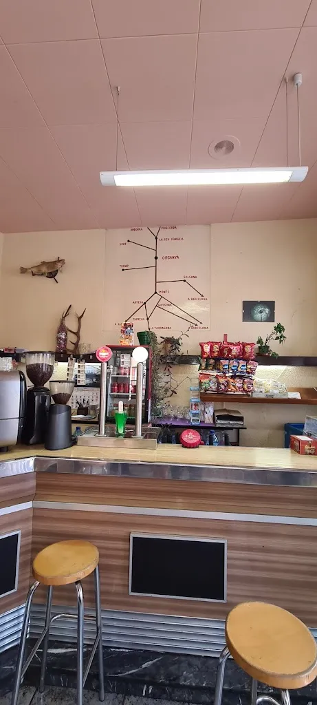 Ly MCD_Restaurant Tres Ponts_Organyà_review