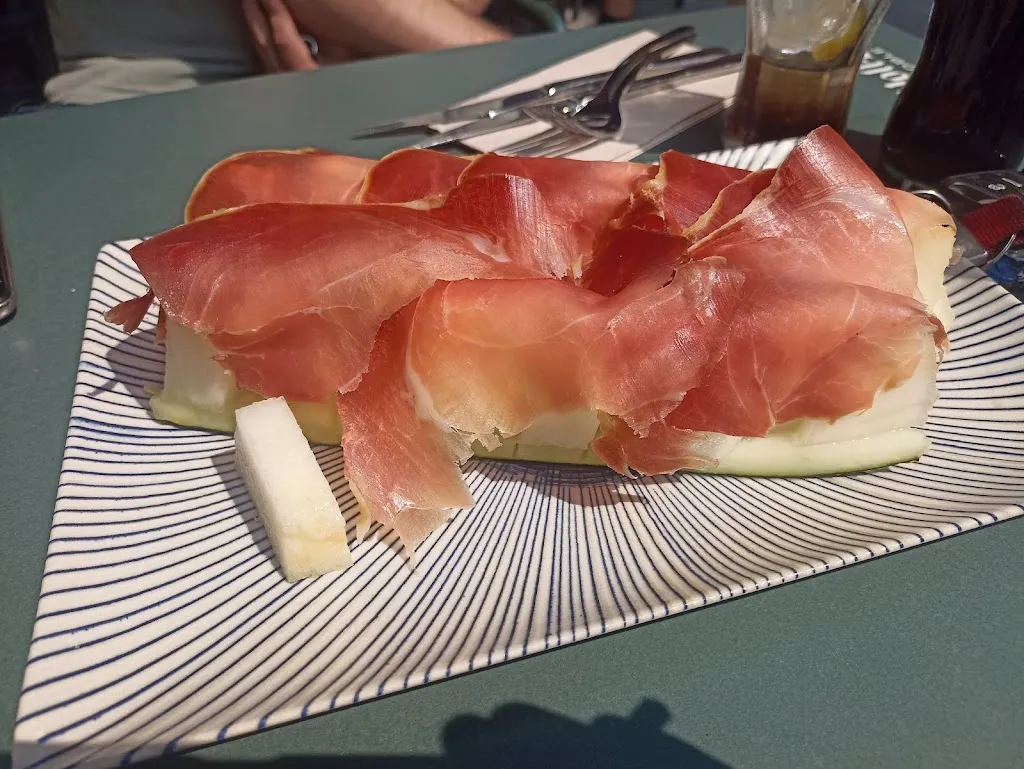 HELENA_Bar Olaguer_Organyà_review