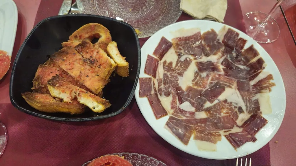 Ester Font_El Taller_Penelles_review