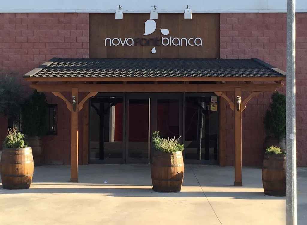Nova FontBlanca restaurant in Os de Balaguer