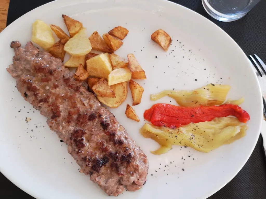 GLORIA RIBAS BUSCALL_Restaurant Can Pedrol_Os de Balaguer_recensione