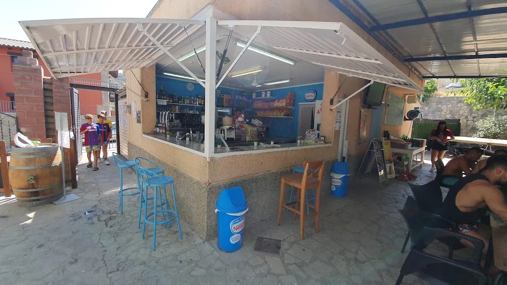 Bar Piscines Os de Balaguer_Os de Balaguer_slider_image_3