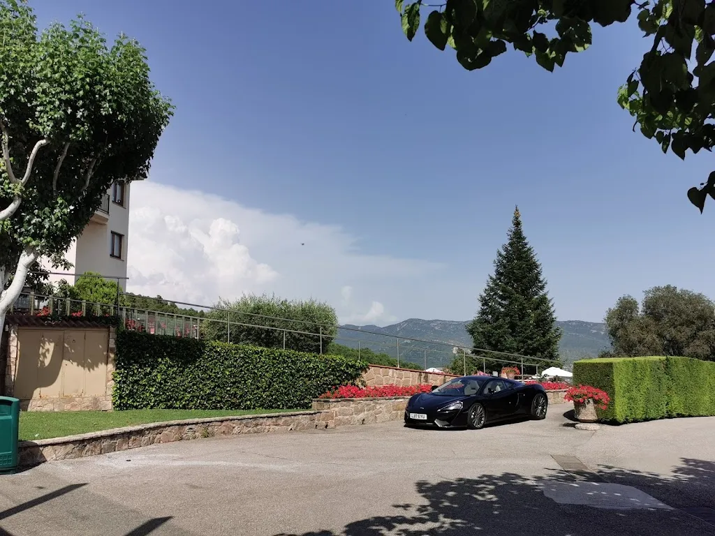 Julian Friis_Hotel Can Boix de Peramola_Peramola_review