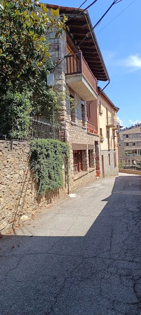 maryana yanchura_Fonda Martí_Prullans_recensione