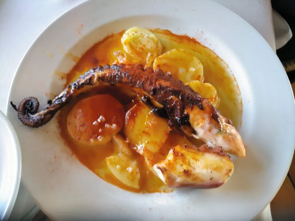 Menu_Ambrosia Restaurant_Rosselló_image_1