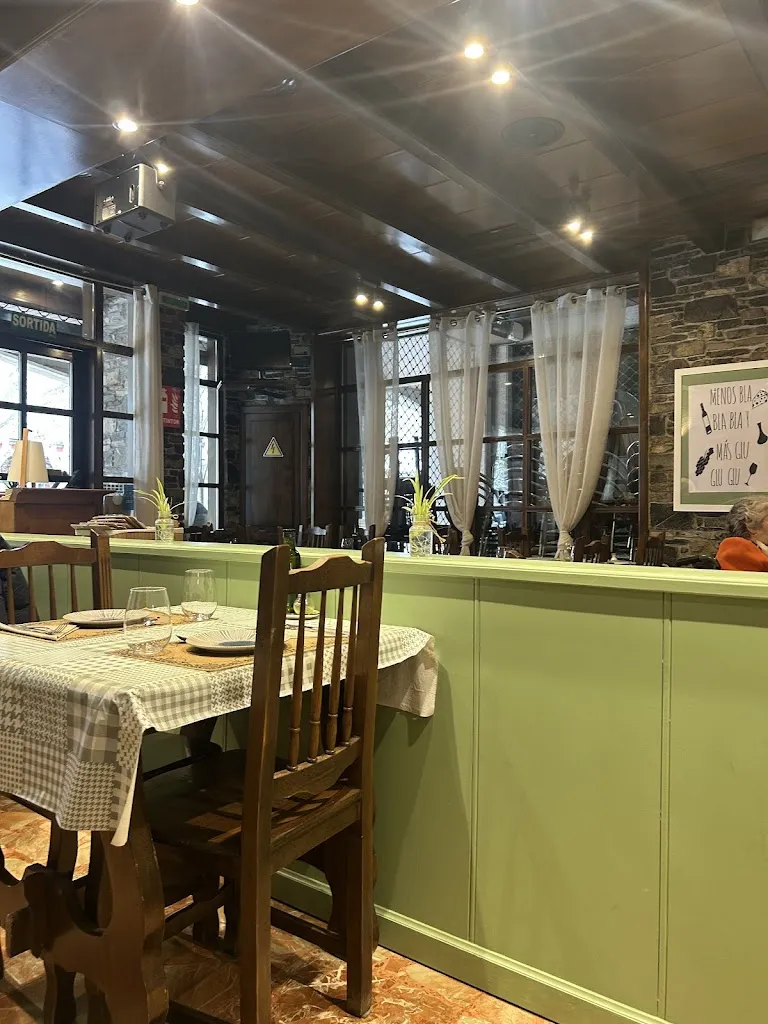 Restaurant Braseria L’equip | Restaurante en la Seu d'Urgell_Ribera dUrgellet_slider_image_1