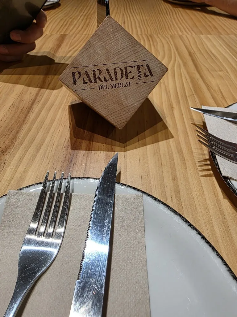 Daniel Francisco_Paradeta del Mercat_Ribera dUrgellet_review