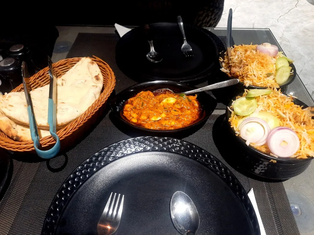 Hritabrata Saha_Mahal Restaurant & Hotel_Maldà_review