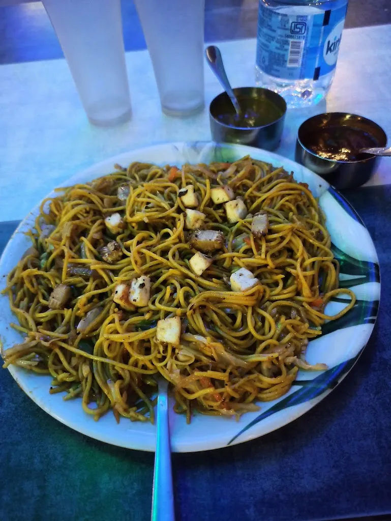 Pratik Mandal_Metro Life_Maldà_review