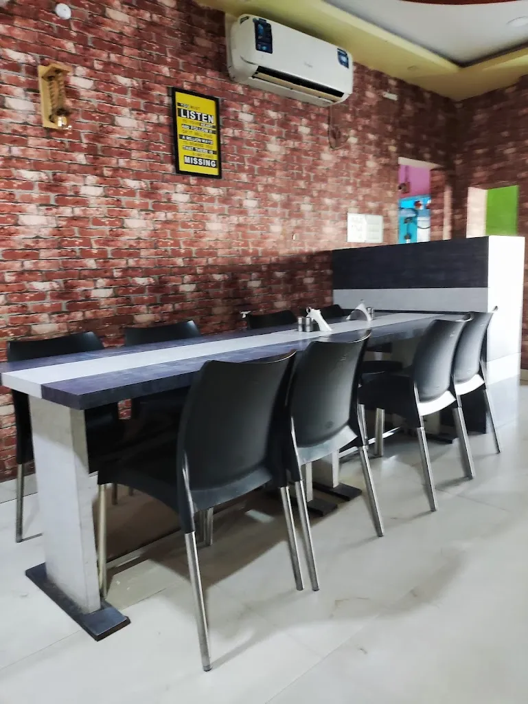 Metro Life_Maldà_slider_image_3