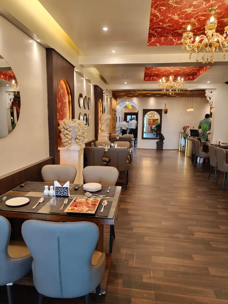 The Royal Delight দ্য রয়্যাল ডিলাইট_Maldà_slider_image_3