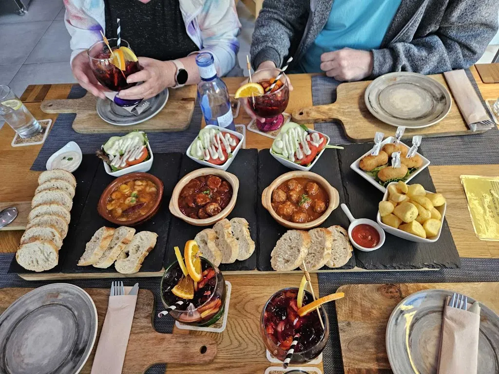 Lena Sologub_pausa Restaurante-Tapas Bar_Guardamar del Segura_Bewertung