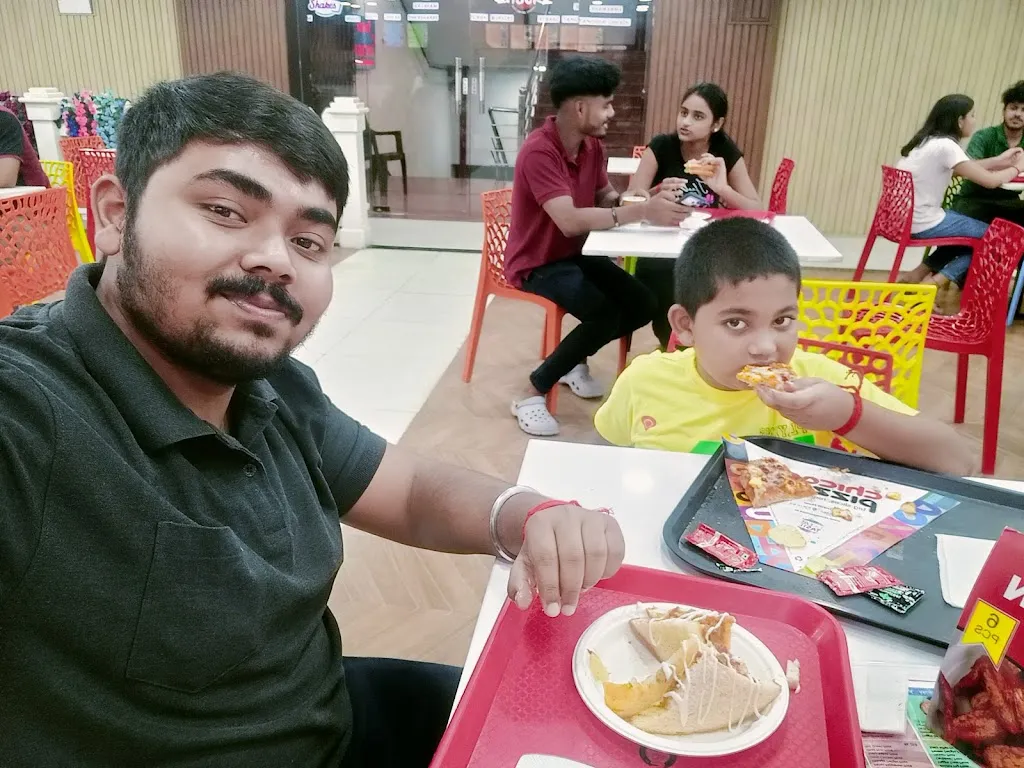 Sandip Sarkar_Food Court, City Centre, Malda_Maldà_review