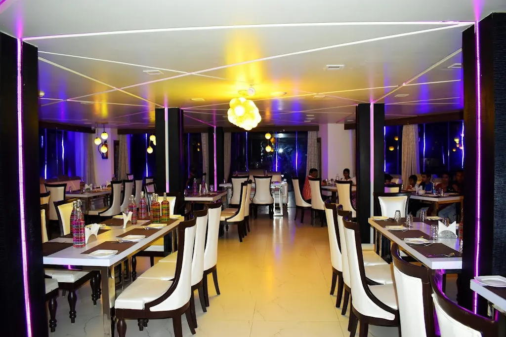 Mom's Kitchen restaurant in Maldà