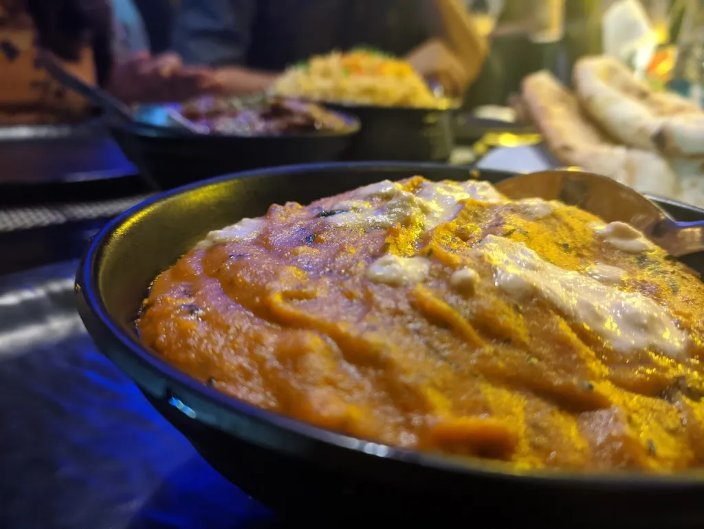 Goopy Bagha_Maldà_slider_image_2