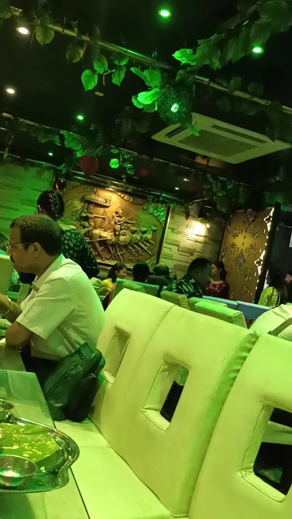 Panchabanjan Restaurant restaurant in Maldà