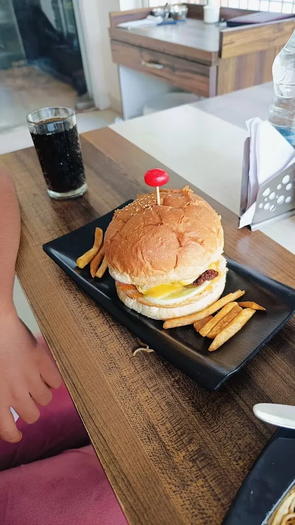 Riya Pandey_AL-FRESHO 