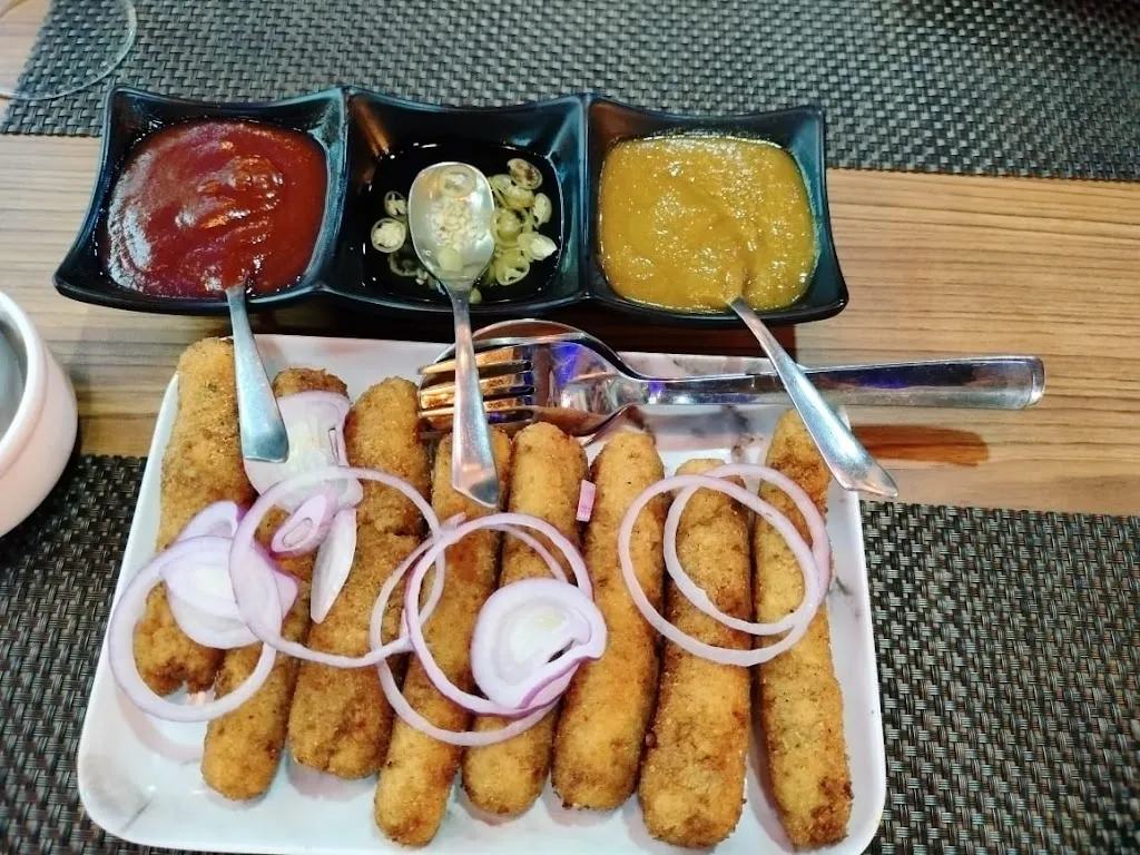 Menu_The Lounge bar cum restaurant_Maldà_image_7