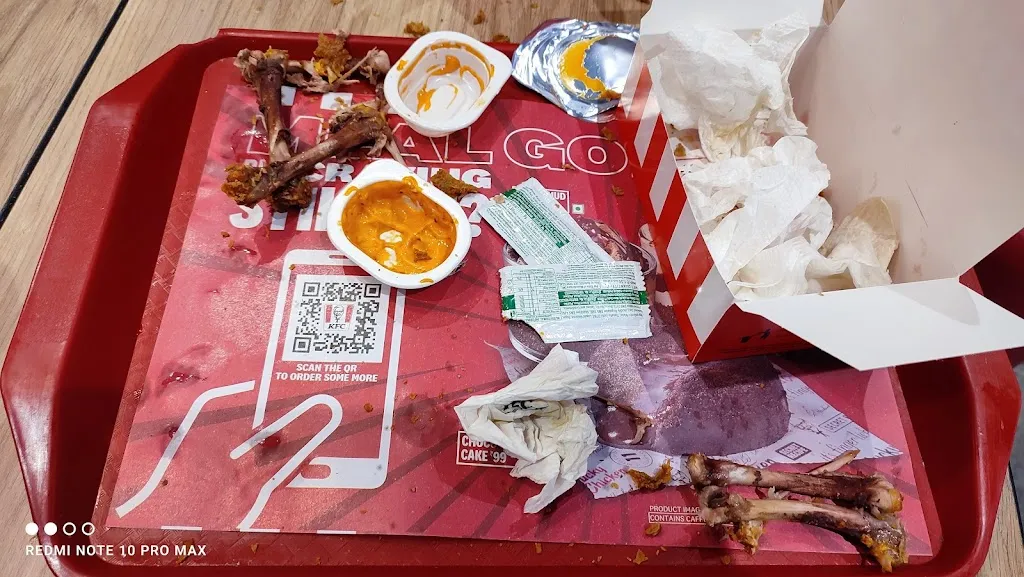 santu saha_KFC_Maldà_review