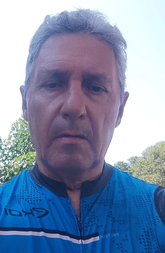 Angel Delgado Jurado_Cal covod_Sant Guim de Freixenet_review