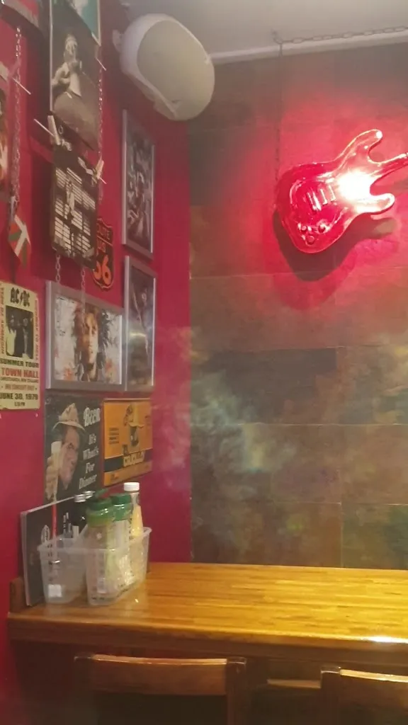 Escalarre Rock-Cafè_Soriguera_slider_image_2