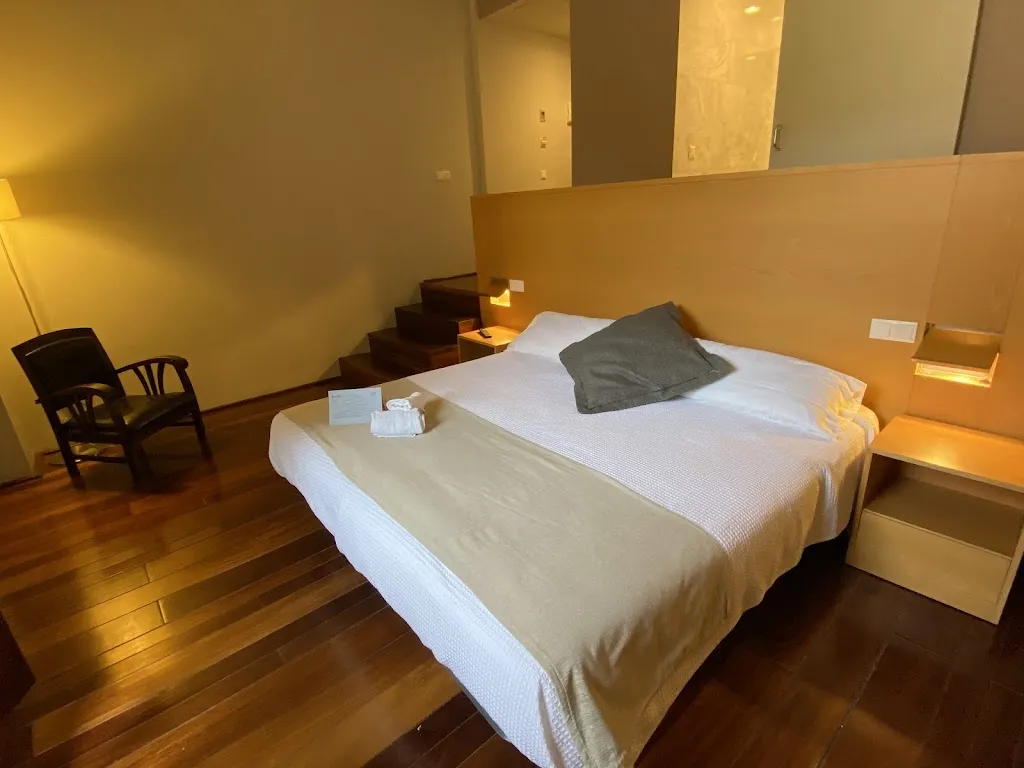 Hotel Hostatgeria de Poblet_Tarrés_slider_image_3