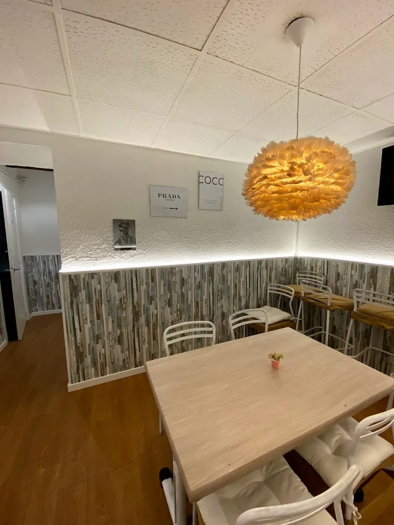 L'estoneta by Maribel restaurant in Térmens