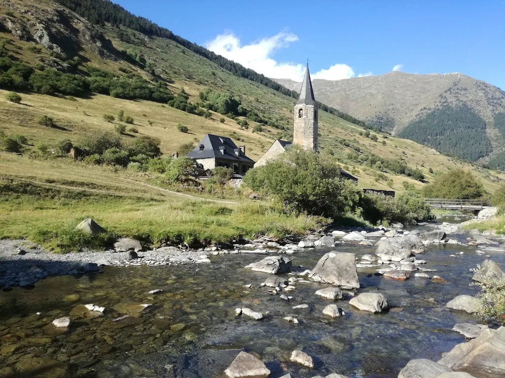 Klara Horcickova_Refugi de Montgarri_Naut Aran_review